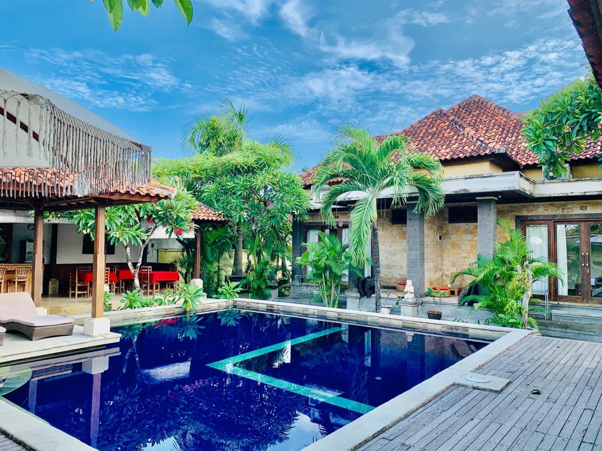 Pondok Baruna Garden Nusa Lembongan Exterior photo