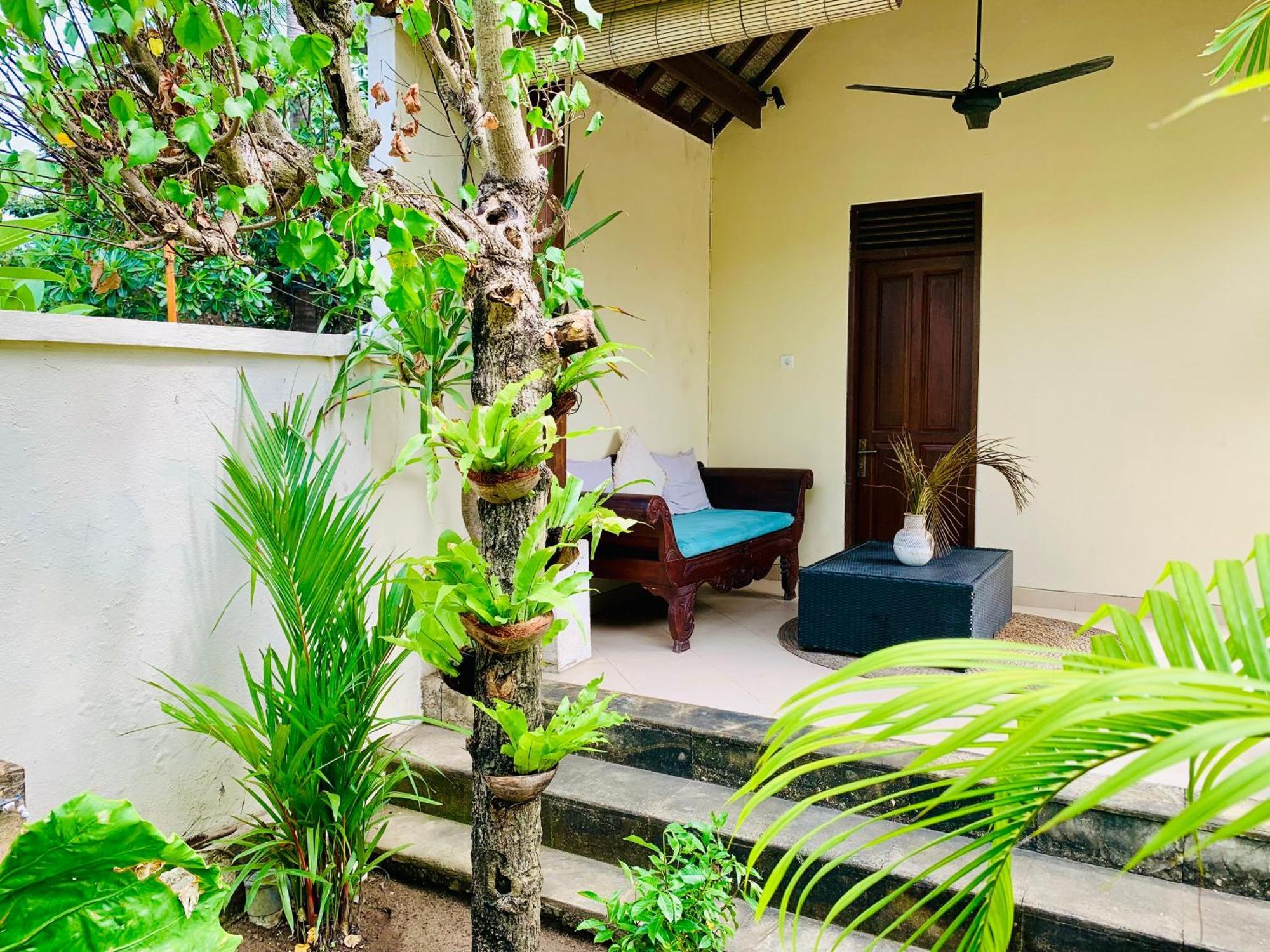 Pondok Baruna Garden Nusa Lembongan Exterior photo